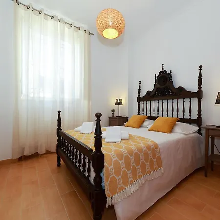Olivas Apartment *