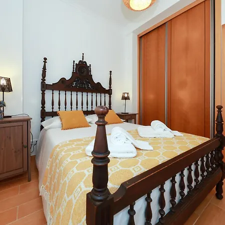 Olivas Apartment
